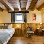 Guest house D'hotes La Moraine Enchantee Gressan