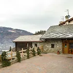 D'hotes La Moraine Enchantee Gasthof Gressan