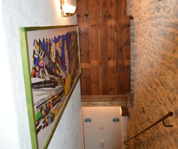 D'hotes La Moraine Enchantee بيت ضيافة 3*